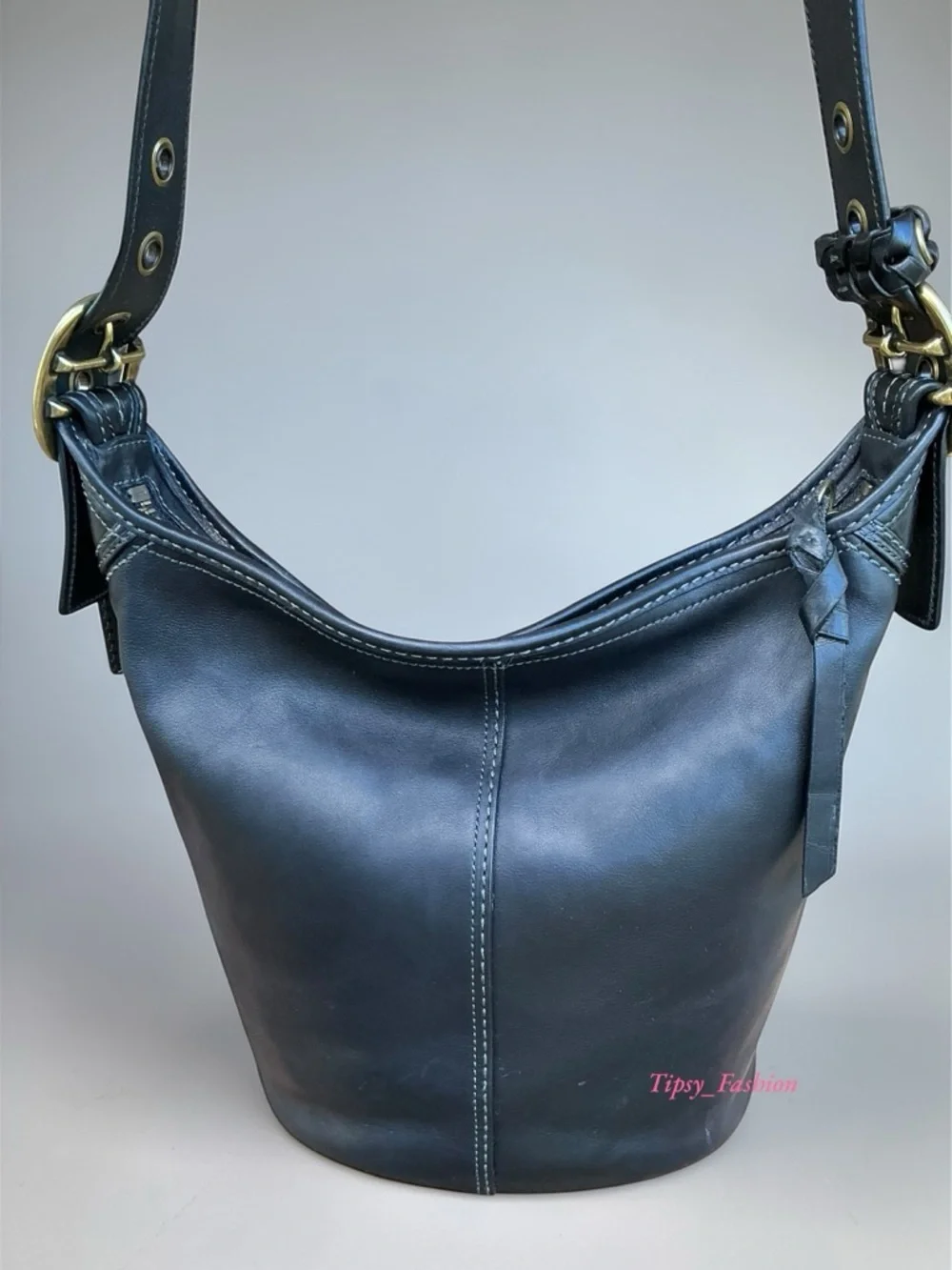 Vintage Coach Bleeker Legacy 11422 Black Glove Leather Bucket Bag USA Era